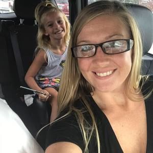 Meet your Posher, Niki